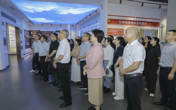 44_副本.jpg 44_副本.jpg