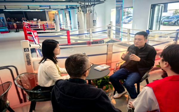 走访商户 (3).jpg 走访商户 (3).jpg